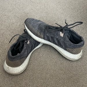 Adidas boost shoes men’s 9 1/2